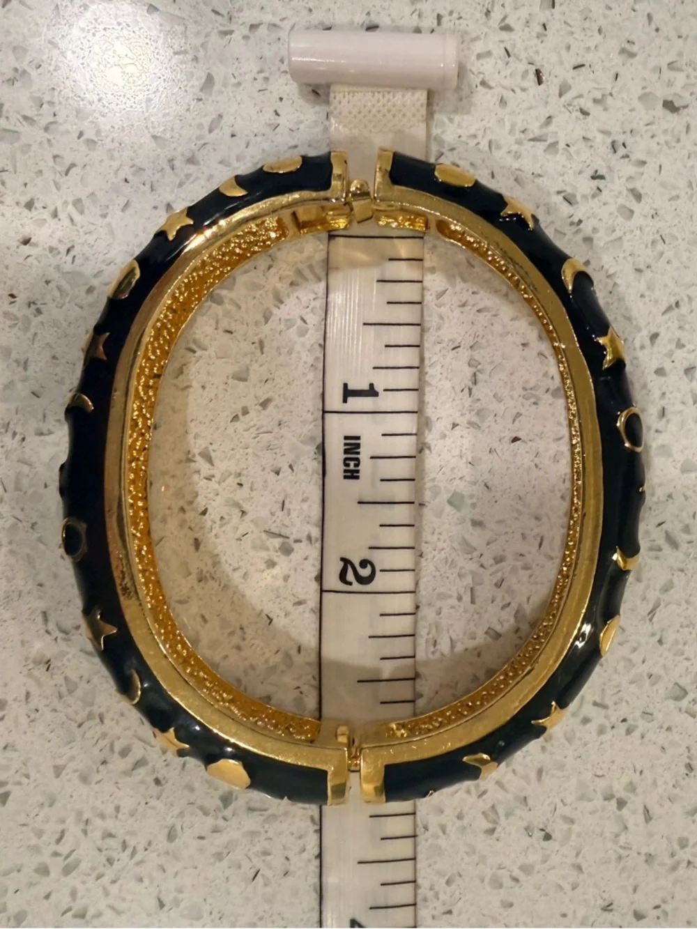 Vintage Kenneth Jay Layne (KJL) Night Sky Bangle in Black and Gold - Picture 3 of 8